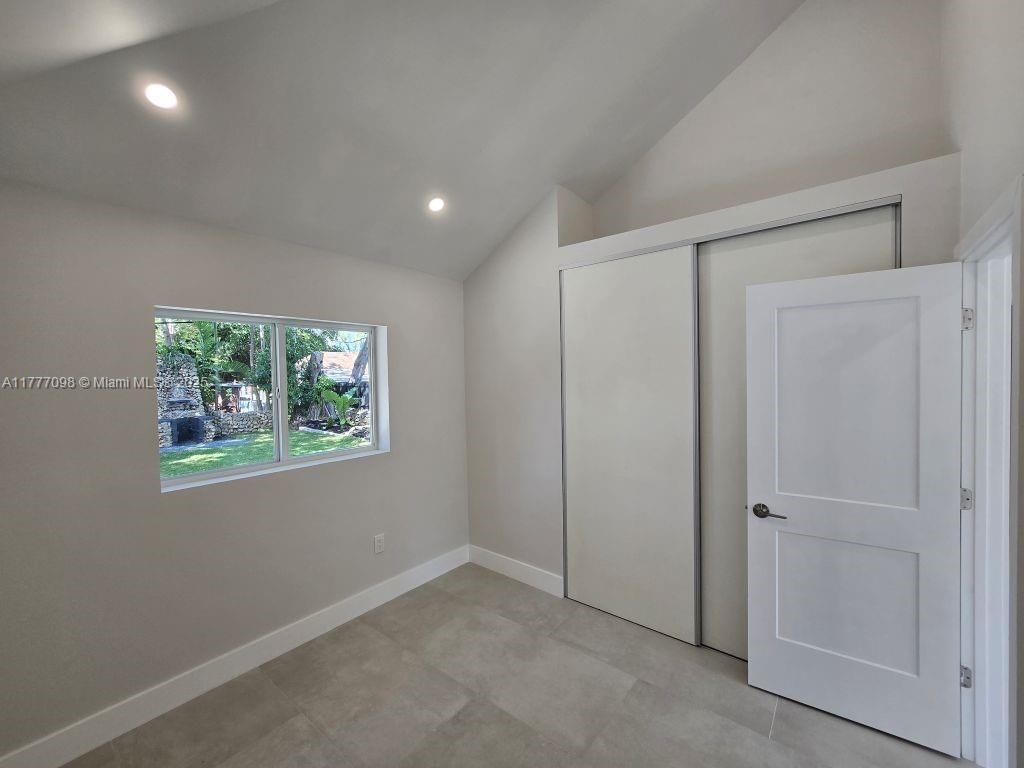 Real estate property located at 1923 48th St, Miami-dade, 17 Ave Manor, Miami, FL