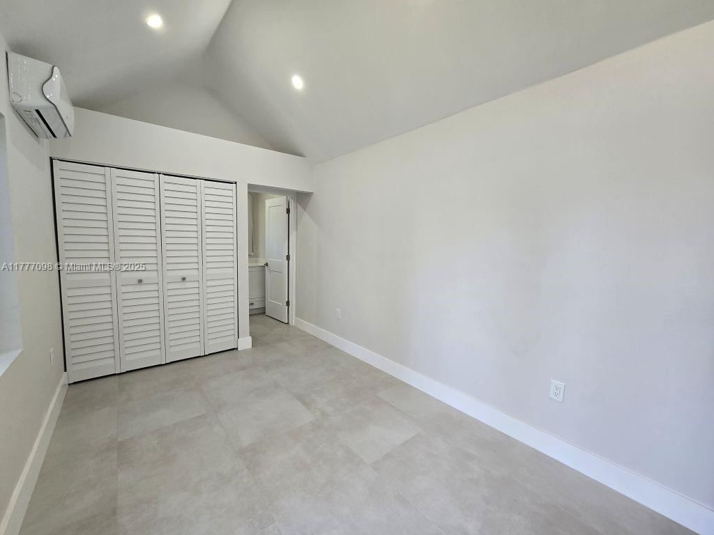 Real estate property located at 1923 48th St, Miami-dade, 17 Ave Manor, Miami, FL