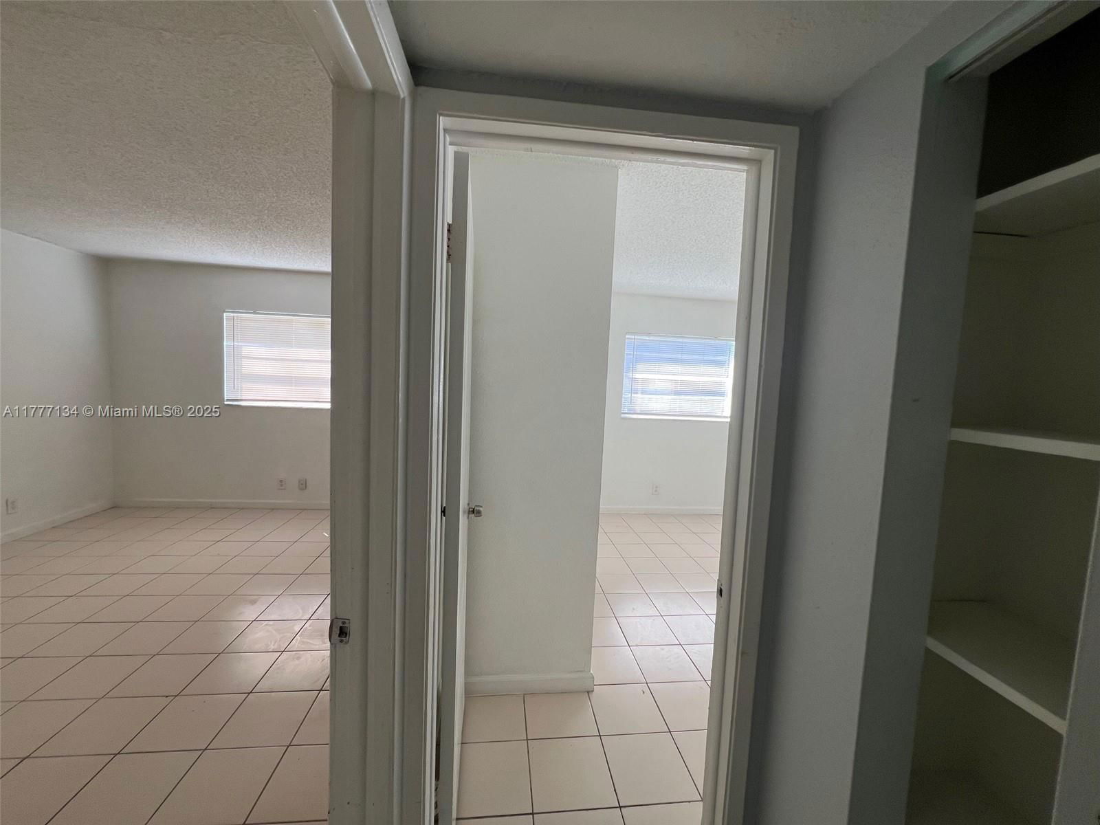 Real estate property located at 241 9th Ave #109, Broward, Ocean Drive Estates Condo, Pompano Beach, FL