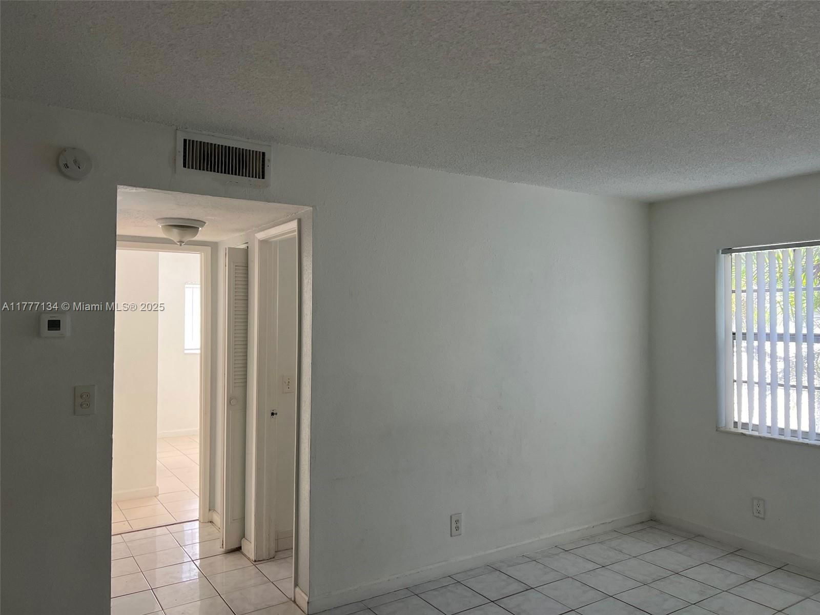 Real estate property located at 241 9th Ave #109, Broward, Ocean Drive Estates Condo, Pompano Beach, FL