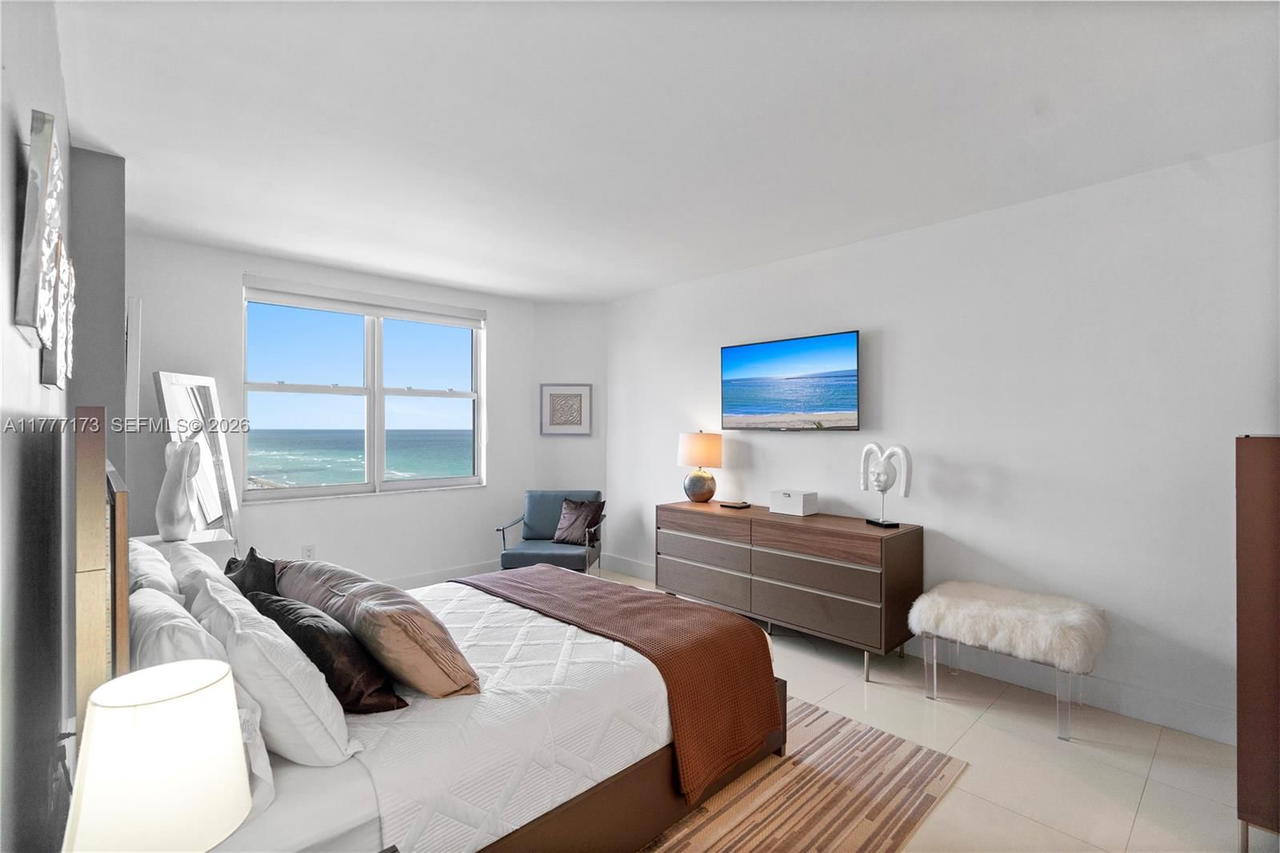 Real estate property located at 1950 Ocean Dr #12H, Broward, Hemispheres Condo, Hallandale Beach, FL