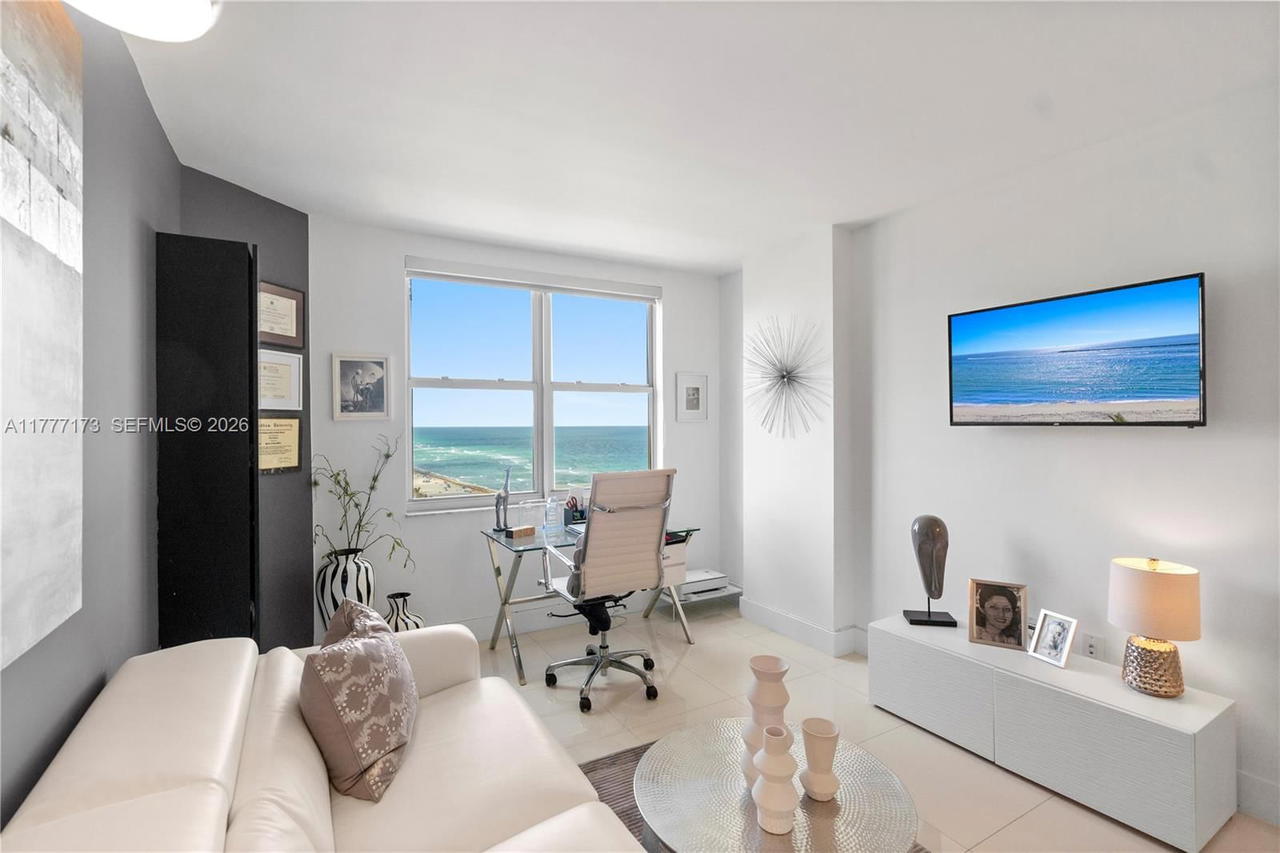 Real estate property located at 1950 Ocean Dr #12H, Broward, Hemispheres Condo, Hallandale Beach, FL