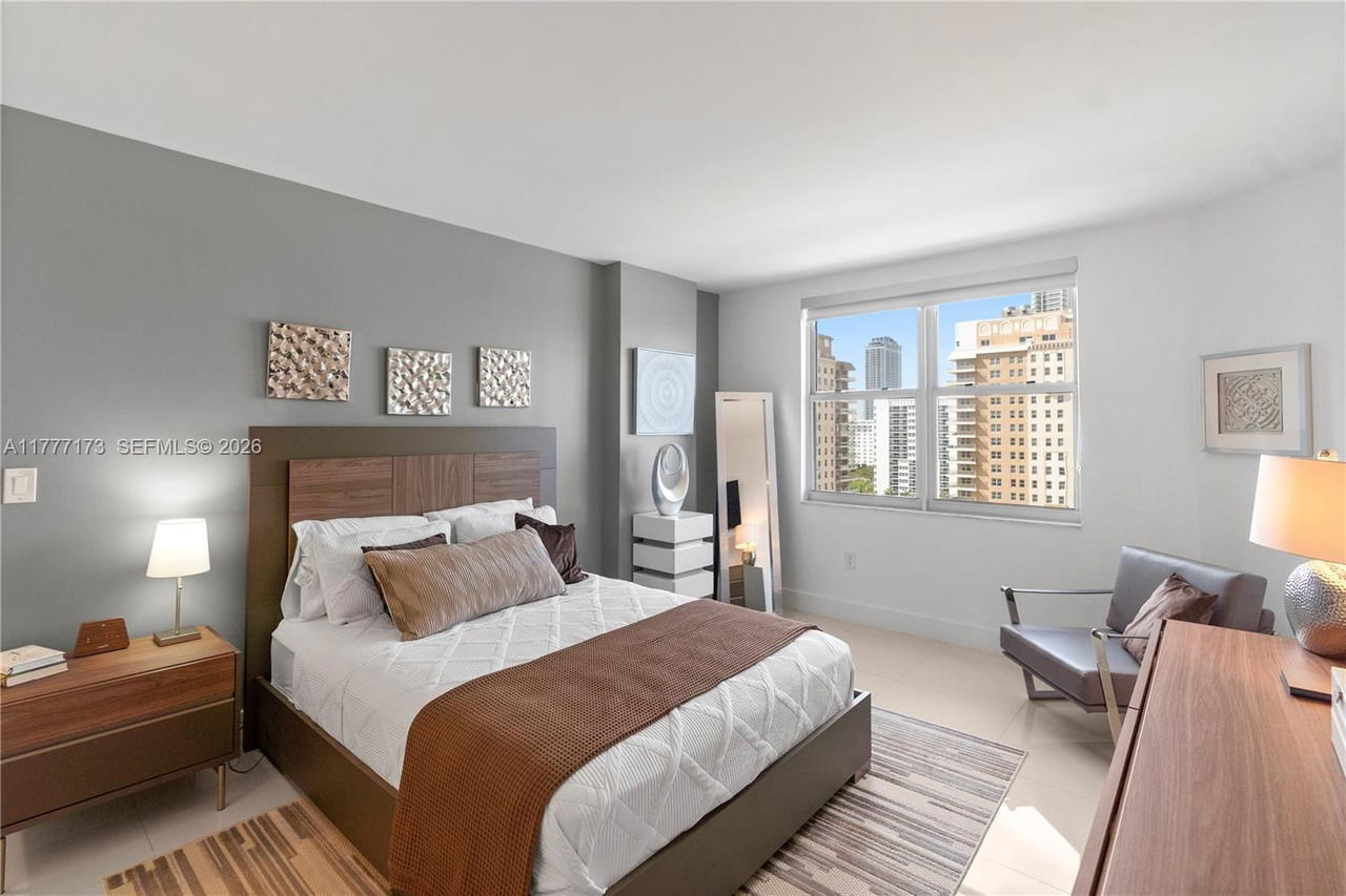 Real estate property located at 1950 Ocean Dr #12H, Broward, Hemispheres Condo, Hallandale Beach, FL