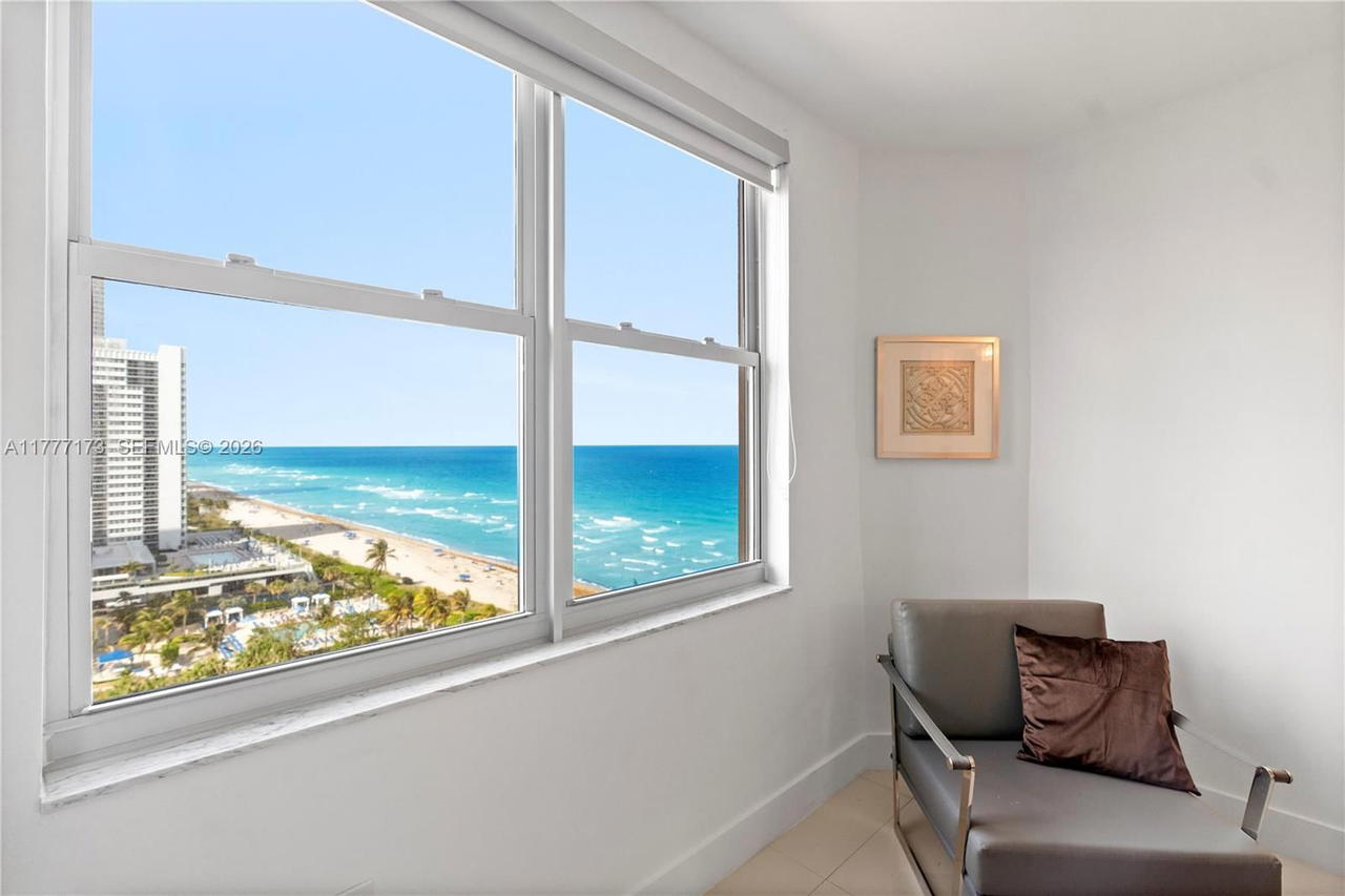 Real estate property located at 1950 Ocean Dr #12H, Broward, Hemispheres Condo, Hallandale Beach, FL