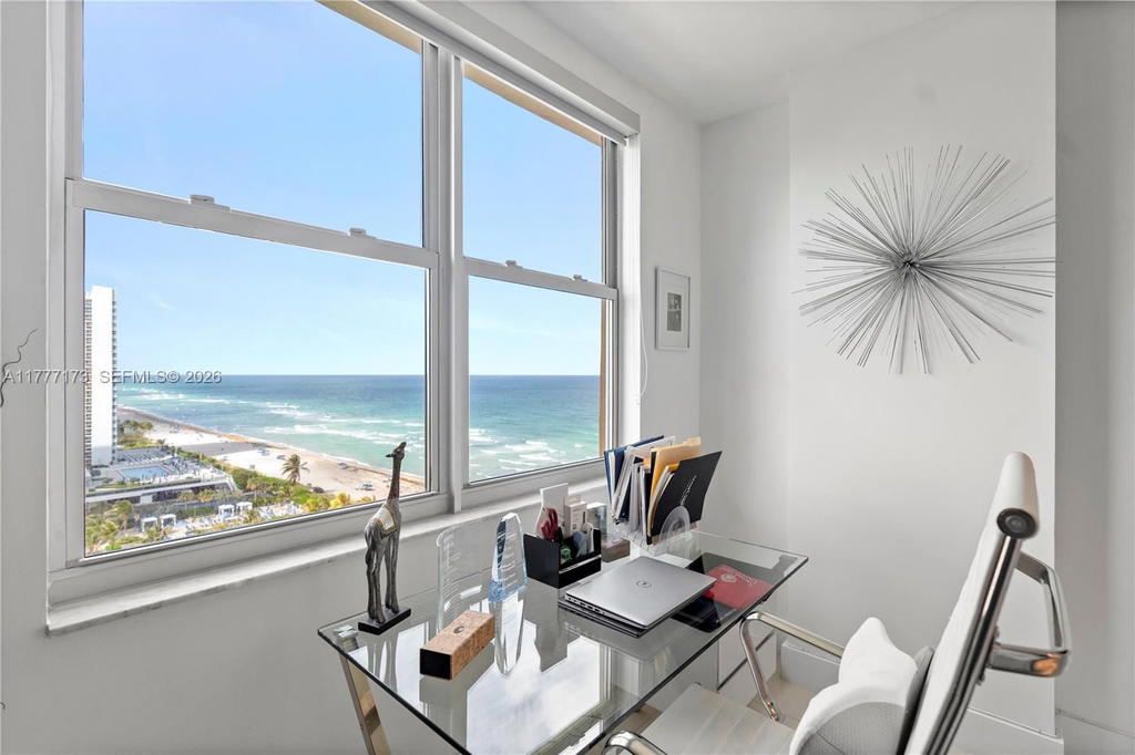 Real estate property located at 1950 Ocean Dr #12H, Broward, Hemispheres Condo, Hallandale Beach, FL