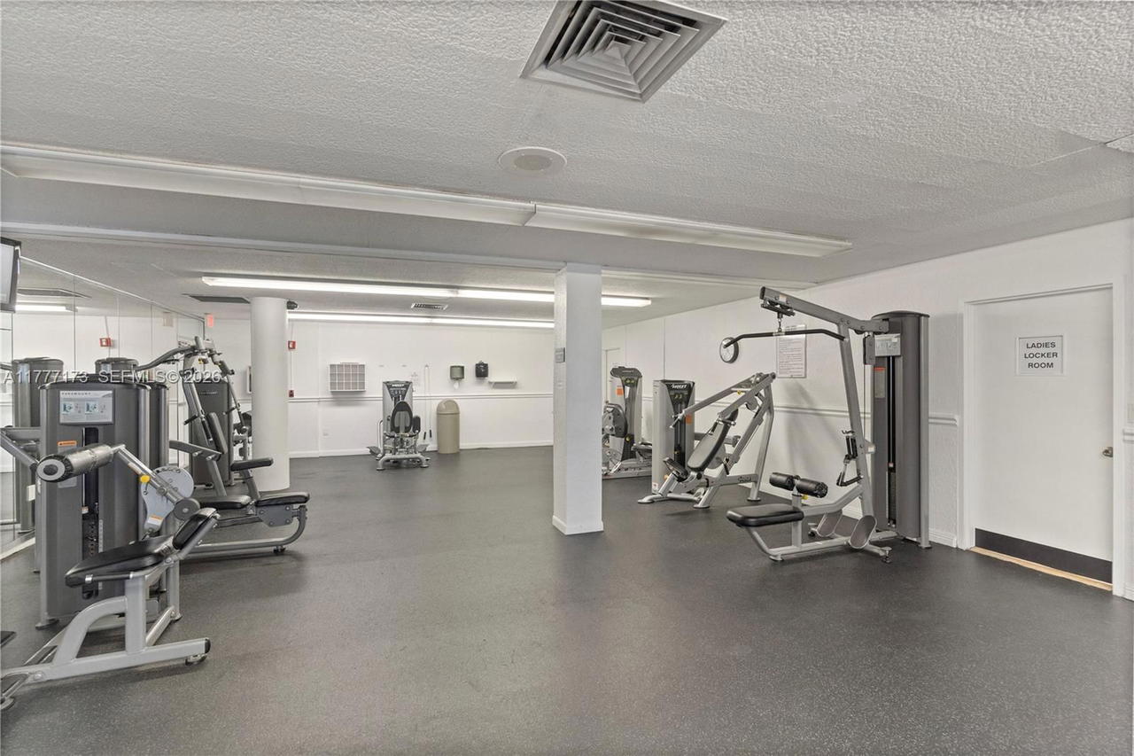 Real estate property located at 1950 Ocean Dr #12H, Broward, Hemispheres Condo, Hallandale Beach, FL