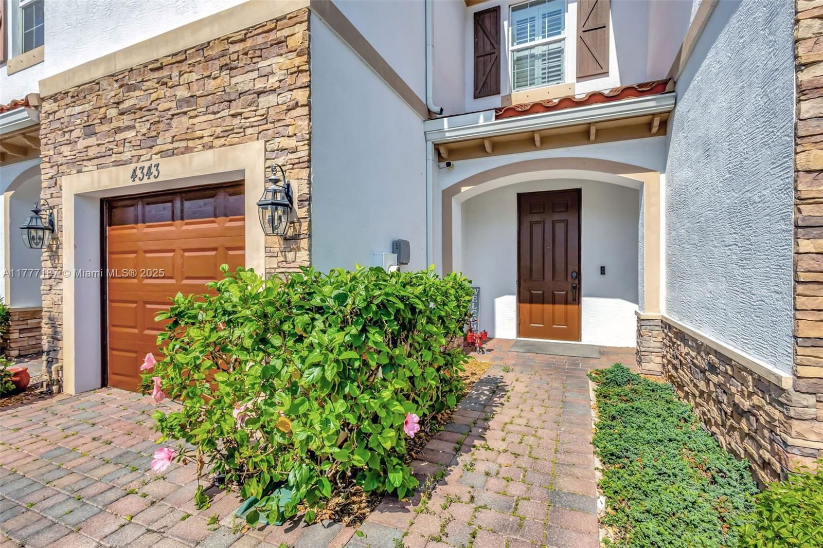Real estate property located at 4343 Chalmers Ln, Palm Beach, Charleston Commons, West Palm Beach, FL