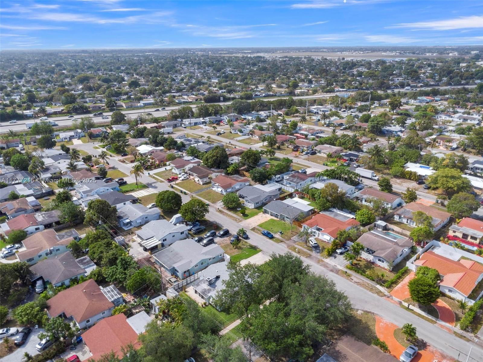 Real estate property located at 6980 27th Ct, Broward, Miramar Sec 4, Miramar, FL