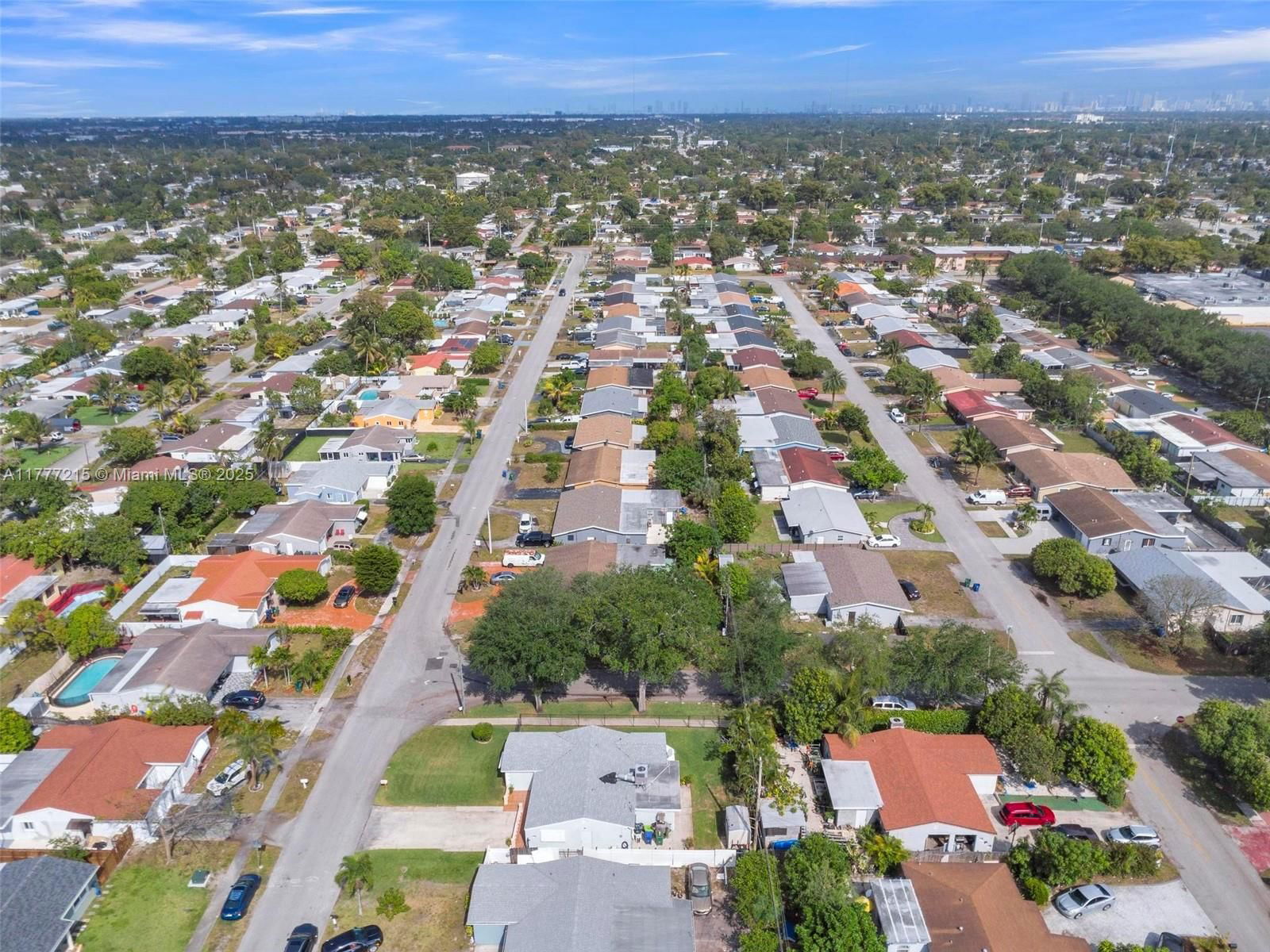 Real estate property located at 6980 27th Ct, Broward, Miramar Sec 4, Miramar, FL
