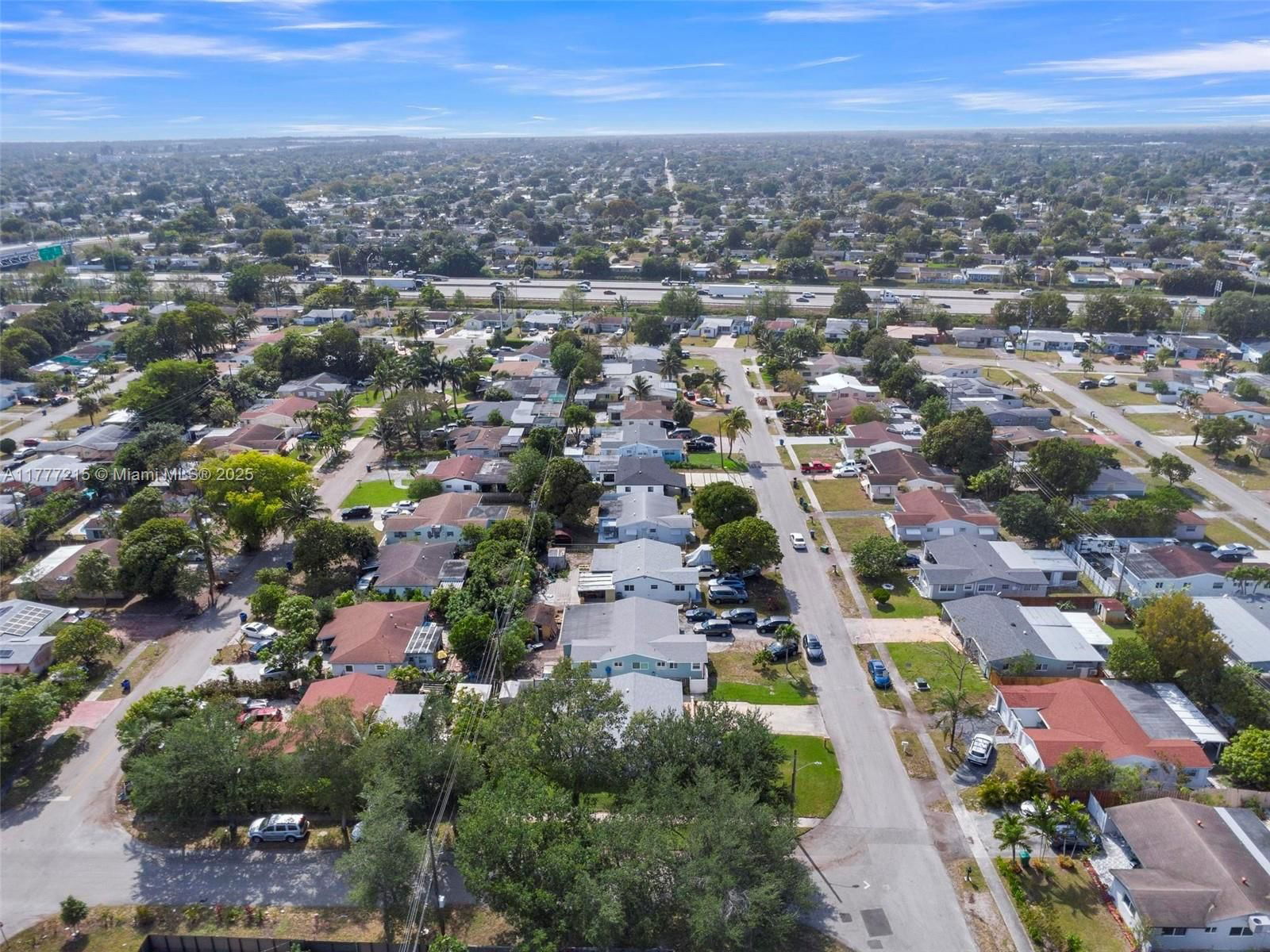 Real estate property located at 6980 27th Ct, Broward, Miramar Sec 4, Miramar, FL