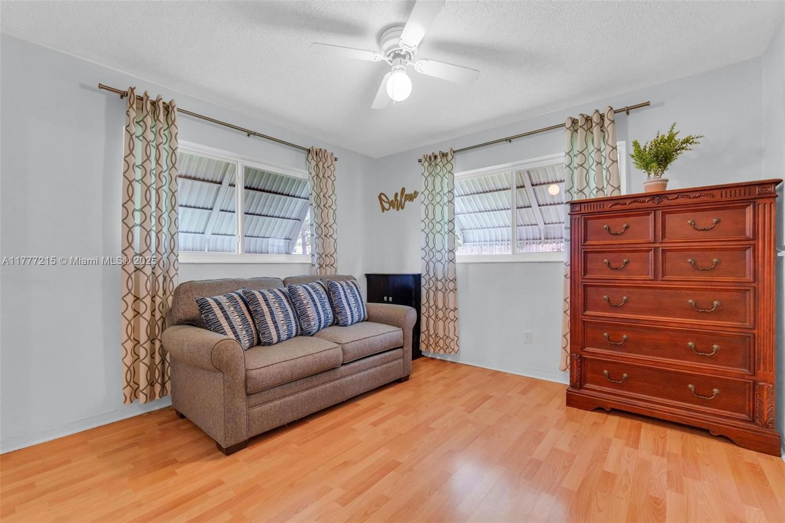 Real estate property located at 6980 27th Ct, Broward, Miramar Sec 4, Miramar, FL