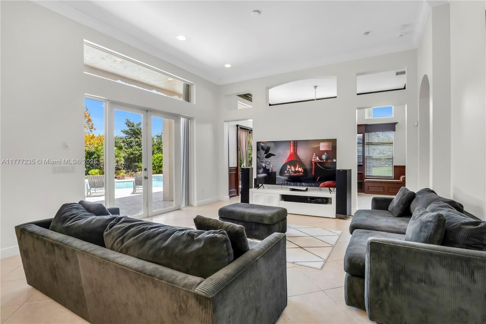Real estate property located at 3432 Dovecote Meadow Ln, Broward, Long Lake Ranches Plat Tw, Davie, FL