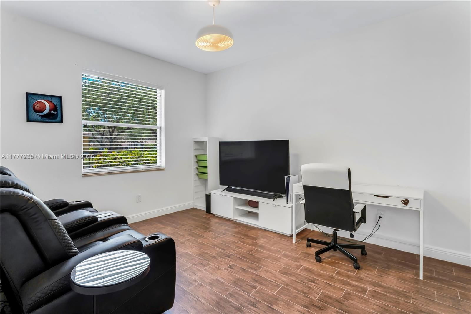 Real estate property located at 3432 Dovecote Meadow Ln, Broward, Long Lake Ranches Plat Tw, Davie, FL