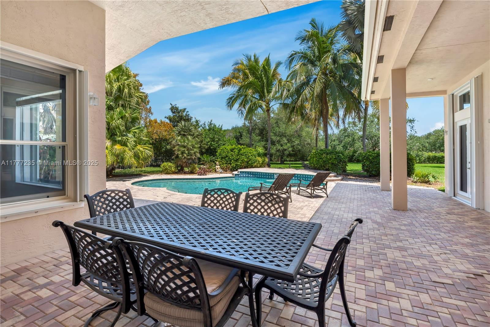 Real estate property located at 3432 Dovecote Meadow Ln, Broward, Long Lake Ranches Plat Tw, Davie, FL