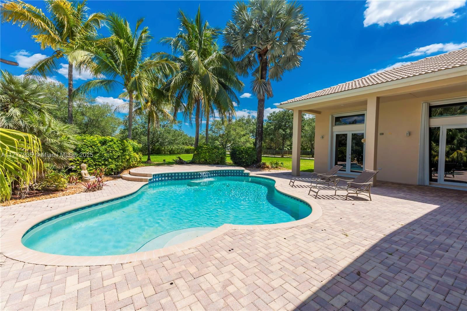 Real estate property located at 3432 Dovecote Meadow Ln, Broward, Long Lake Ranches Plat Tw, Davie, FL