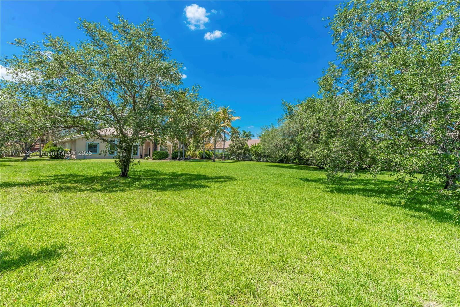 Real estate property located at 3432 Dovecote Meadow Ln, Broward, Long Lake Ranches Plat Tw, Davie, FL