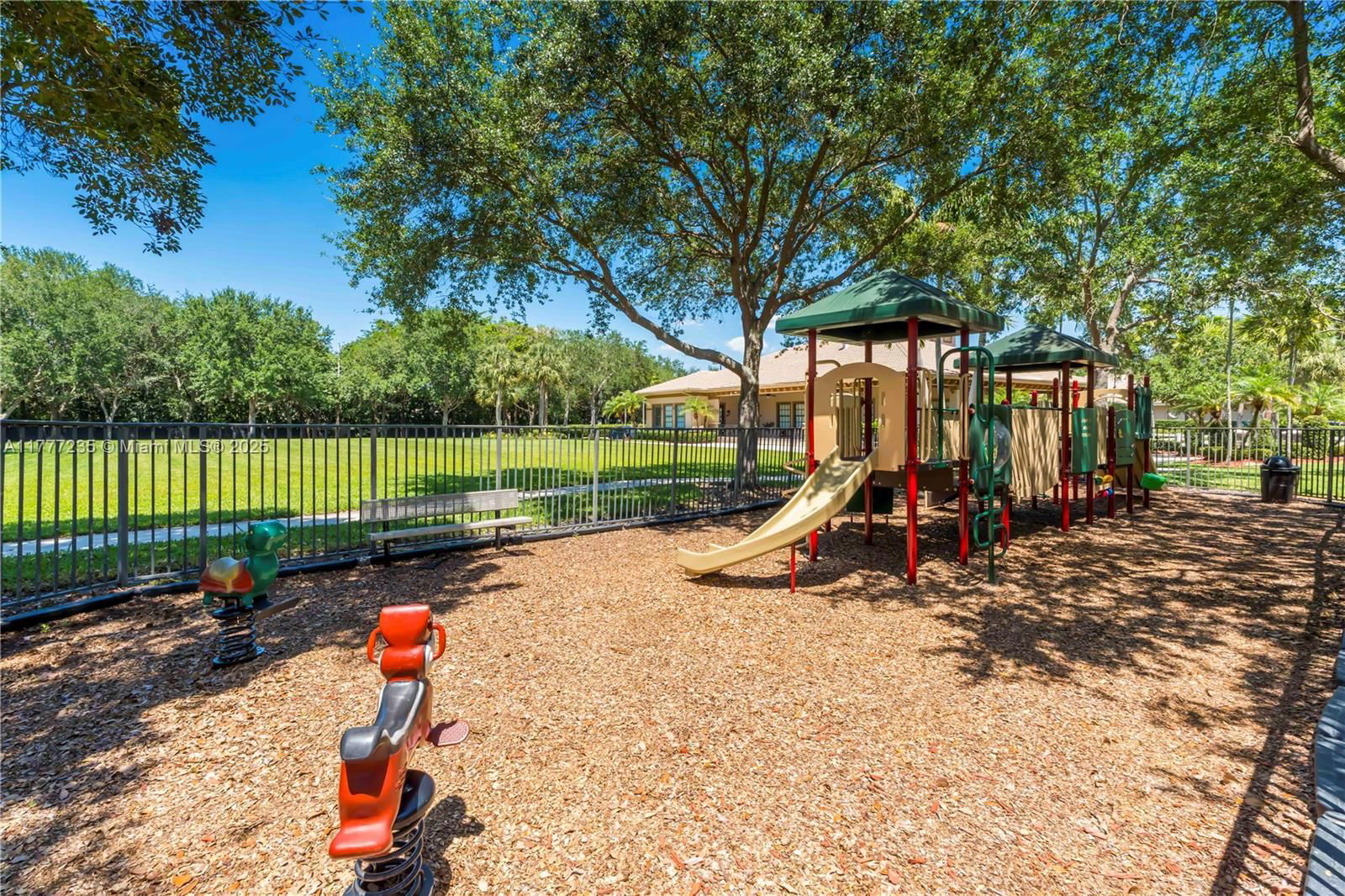 Real estate property located at 3432 Dovecote Meadow Ln, Broward, Long Lake Ranches Plat Tw, Davie, FL