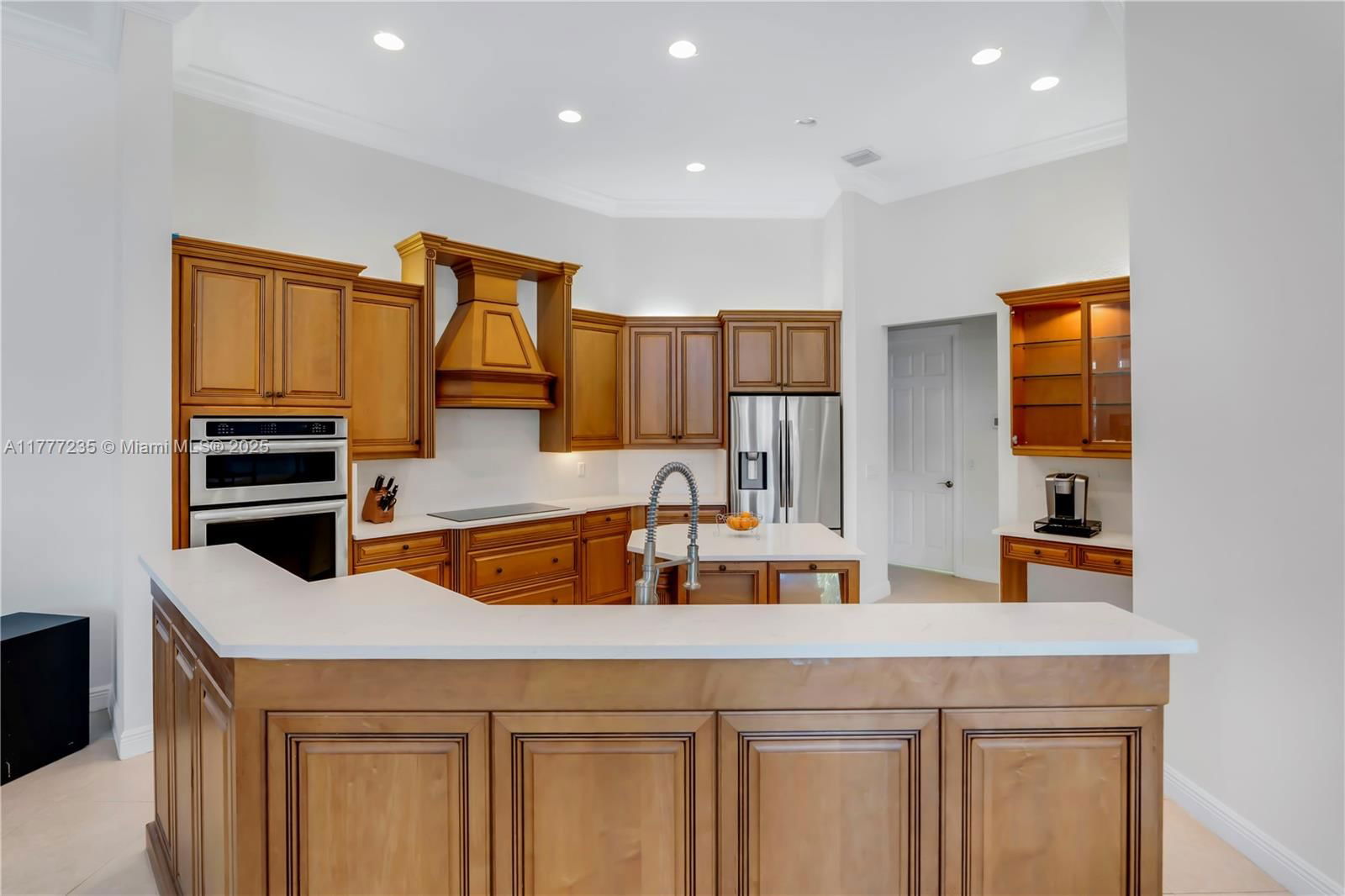 Real estate property located at 3432 Dovecote Meadow Ln, Broward, Long Lake Ranches Plat Tw, Davie, FL