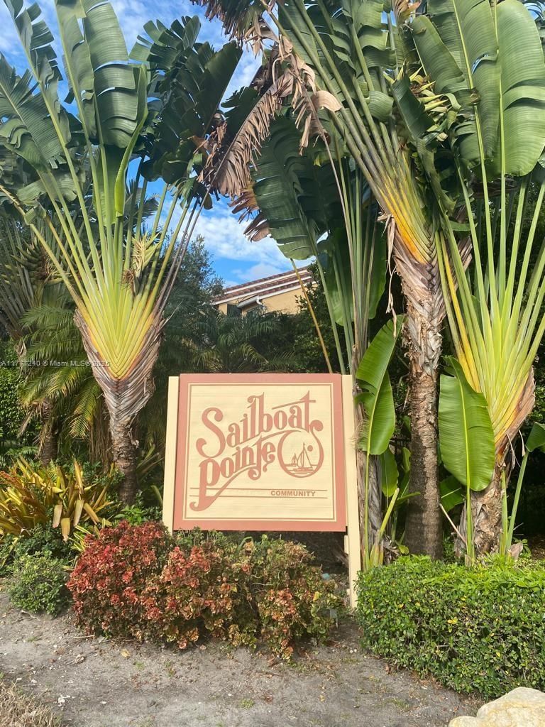 Real estate property located at 2607 33rd St #2111, Broward, Sailboat Pointe Condo, Oakland Park, FL