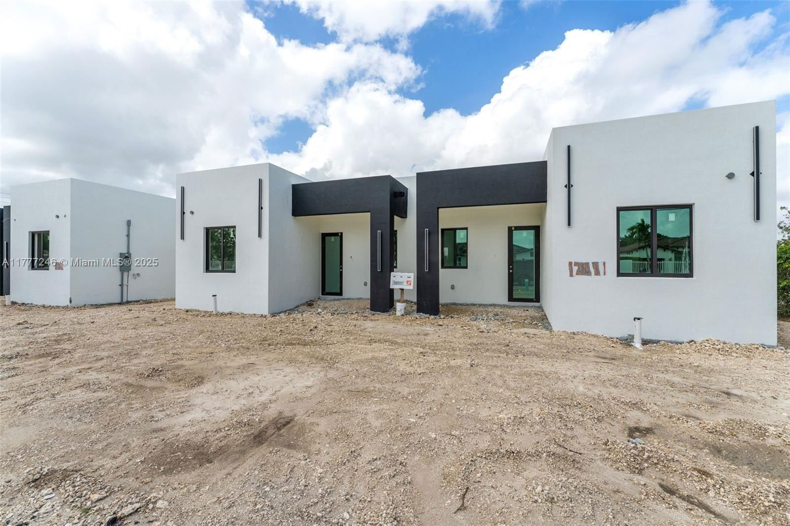 Real estate property located at 12387 220th St #12387, Miami-dade, Oak Shire Homes, Miami, FL