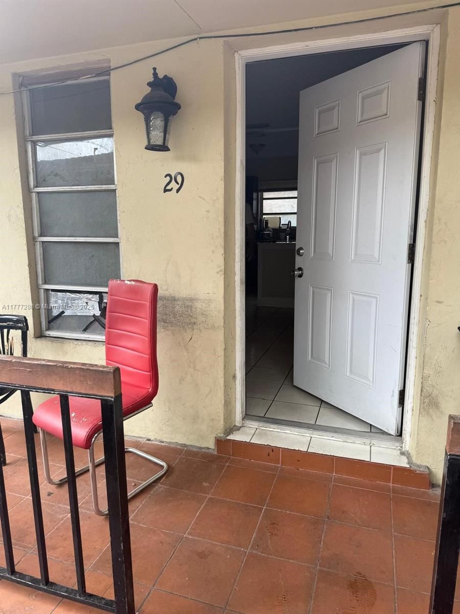 Real estate property located at 2929 22nd Ct, Miami-dade, Glenhaven, Miami, FL