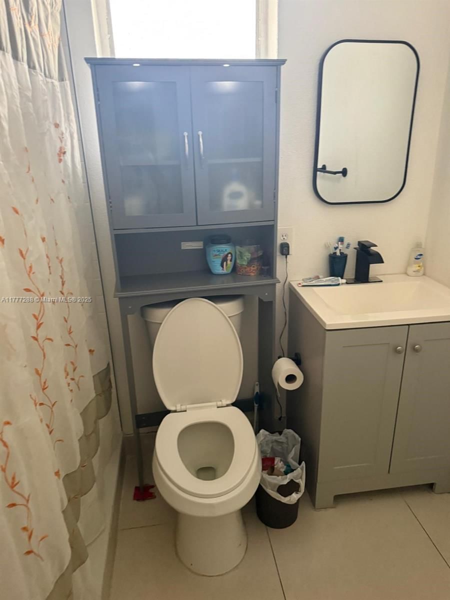 Real estate property located at 2929 22nd Ct, Miami-dade, Glenhaven, Miami, FL