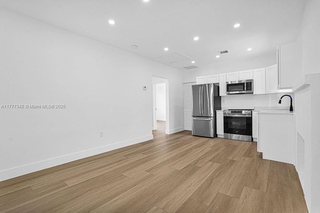 Real estate property located at 3040 13th Ave, Miami-dade, West End Park Amd Pl, Miami, FL