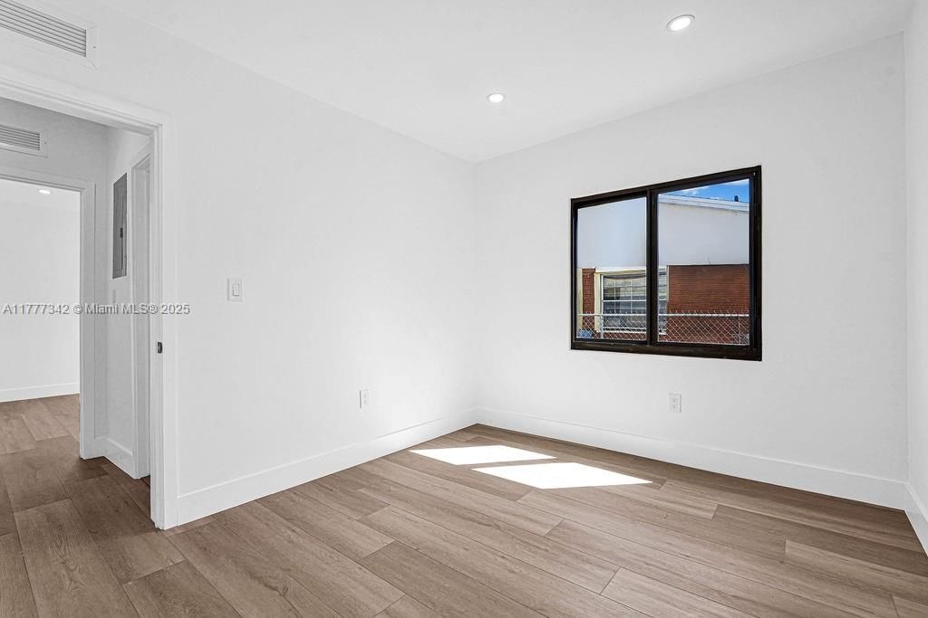 Real estate property located at 3040 13th Ave, Miami-dade, West End Park Amd Pl, Miami, FL