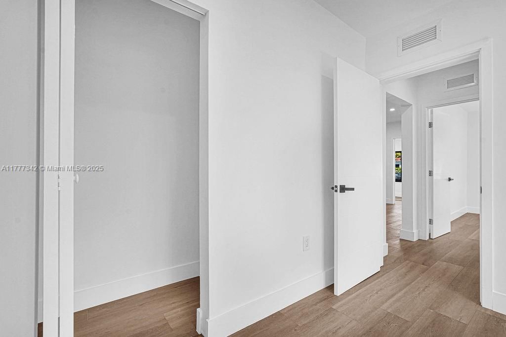 Real estate property located at 3040 13th Ave, Miami-dade, West End Park Amd Pl, Miami, FL