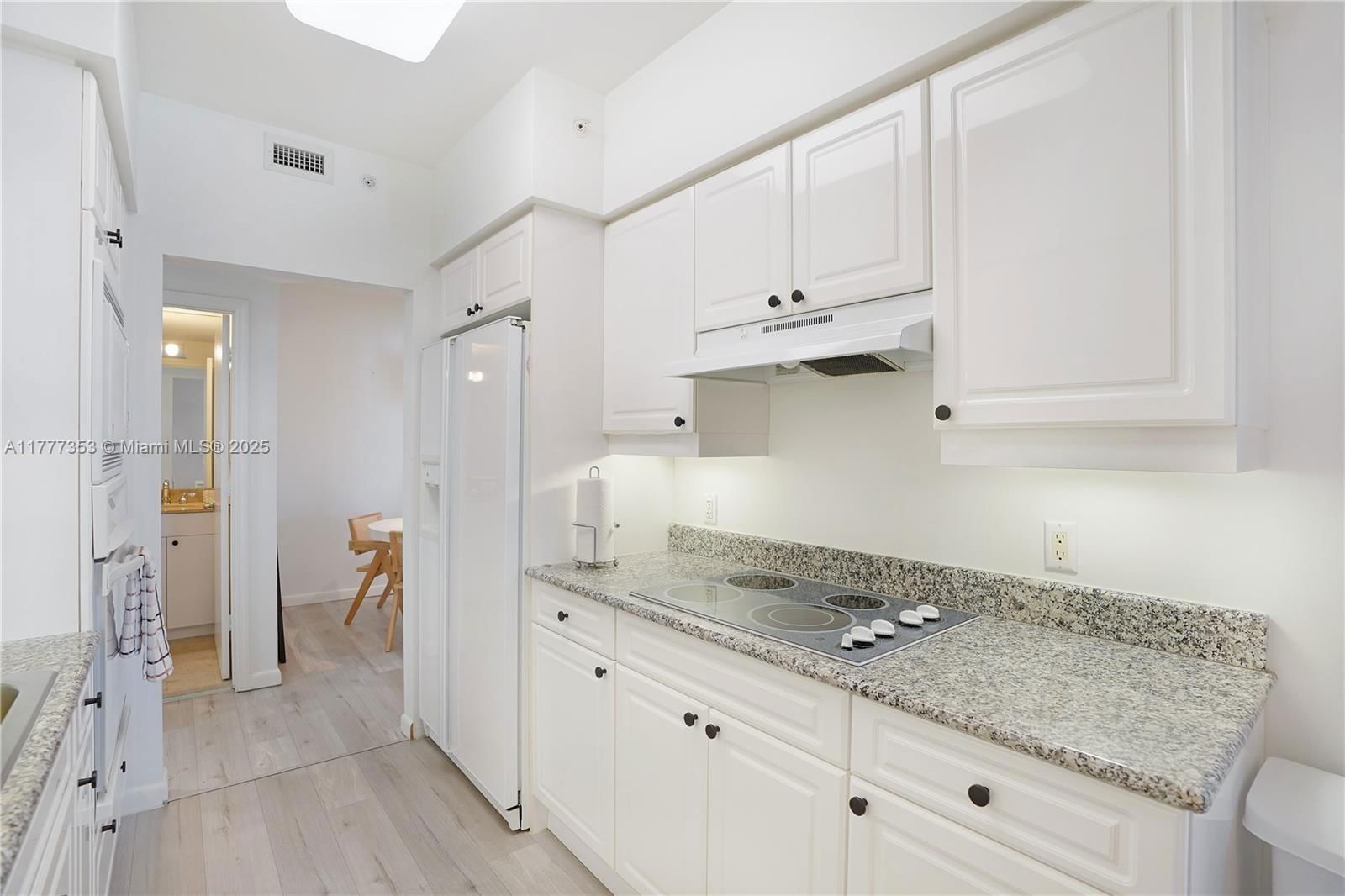 Real estate property located at 4779 Collins Ave #2908, Miami-dade, Blue Diamond Condo, Miami Beach, FL