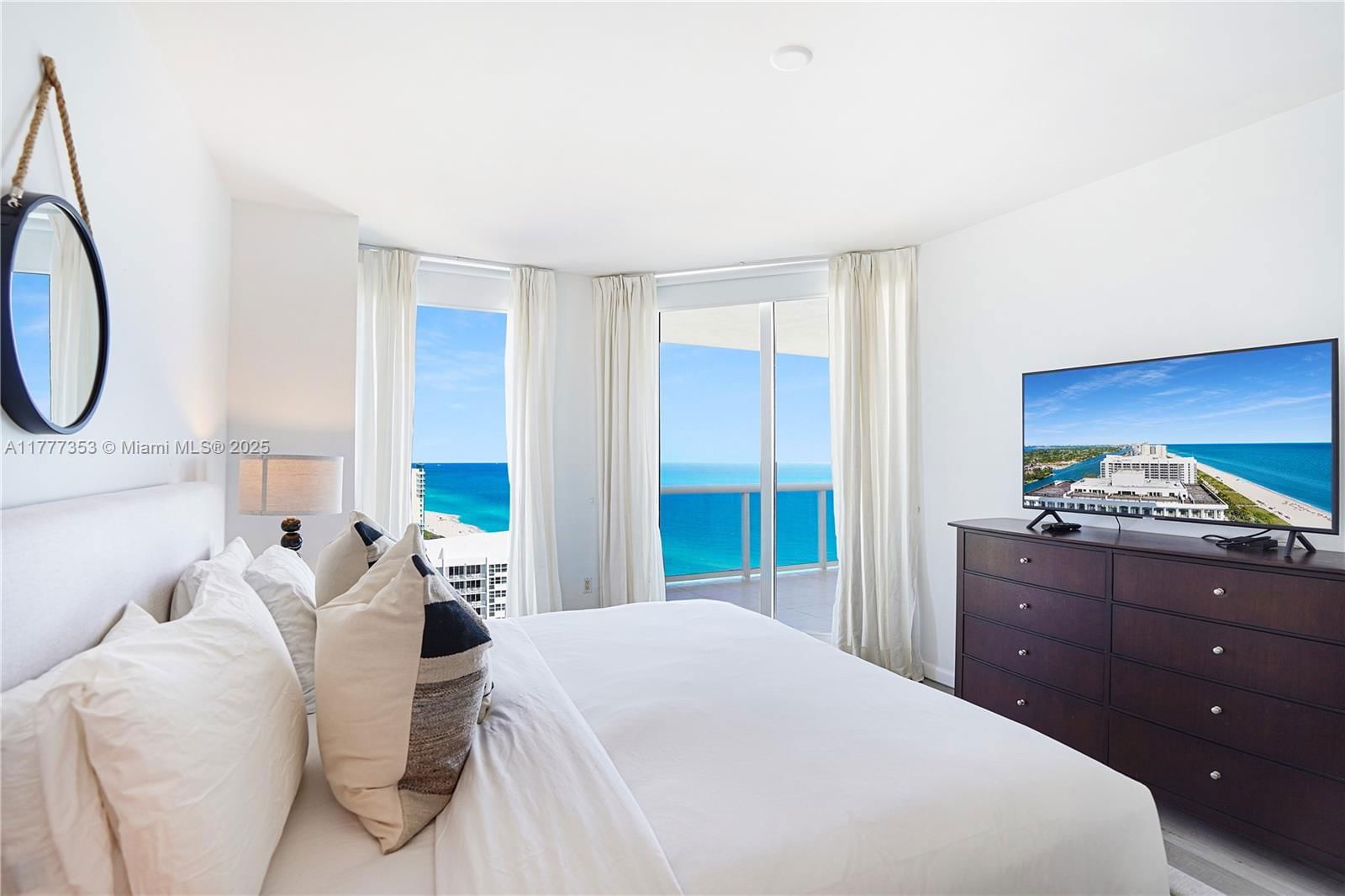 Real estate property located at 4779 Collins Ave #2908, Miami-dade, Blue Diamond Condo, Miami Beach, FL