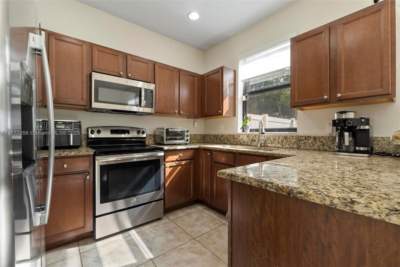 Real estate property located at 8945 33rd Ave #8945, Miami-dade, Bellagio, Hialeah, FL