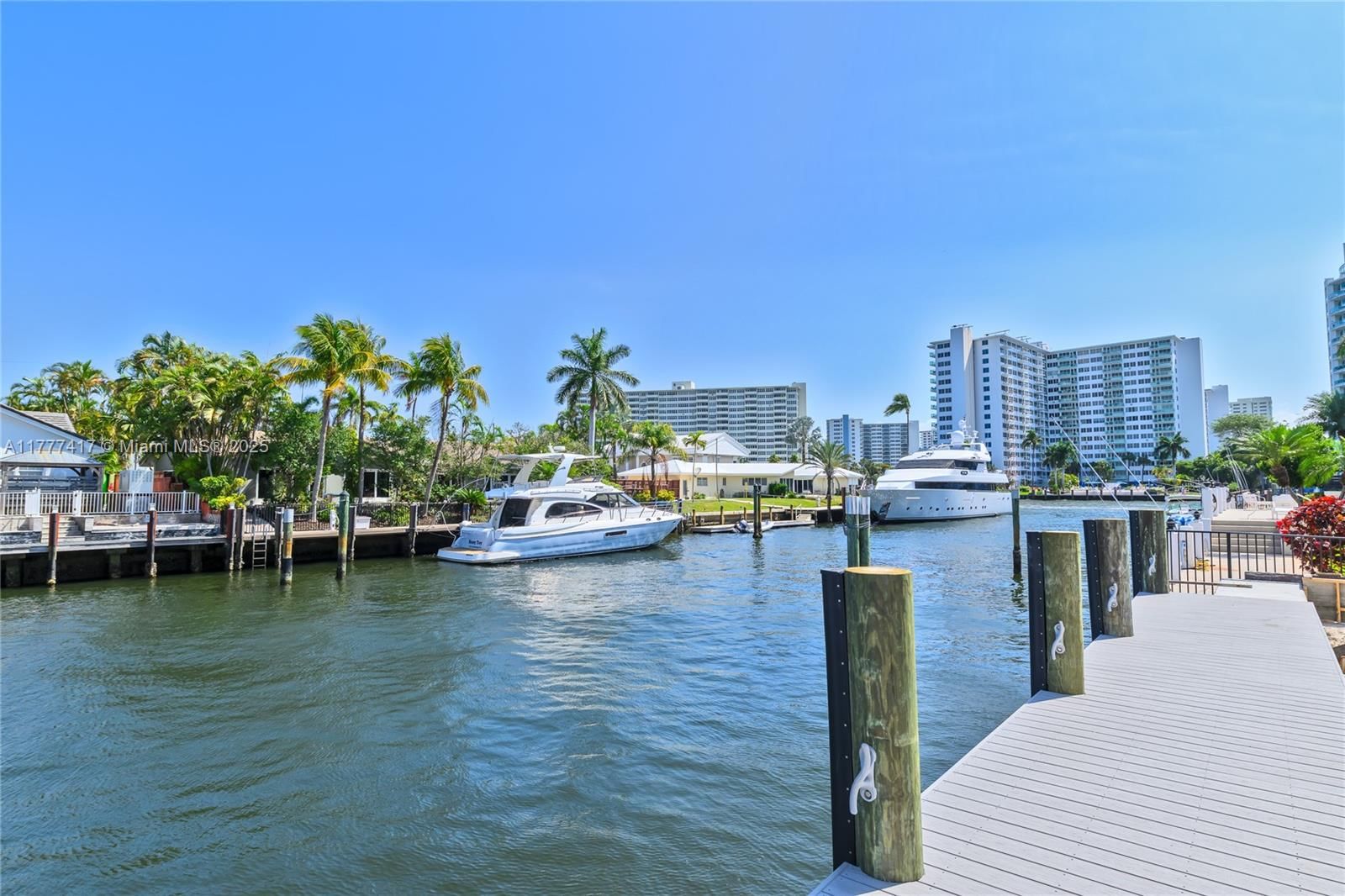 Real estate property located at 2881 33rd Ct PHC, Broward, Carlyle Condominium, Fort Lauderdale, FL