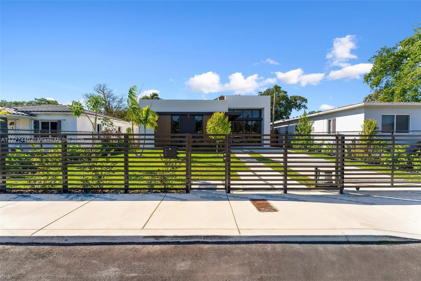 Real estate property located at 412 47th St, Miami-dade, Buena Vista Heights Exten, Miami, FL