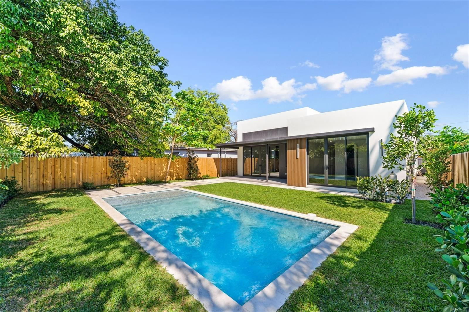Real estate property located at 412 47th St, Miami-dade, Buena Vista Heights Exten, Miami, FL