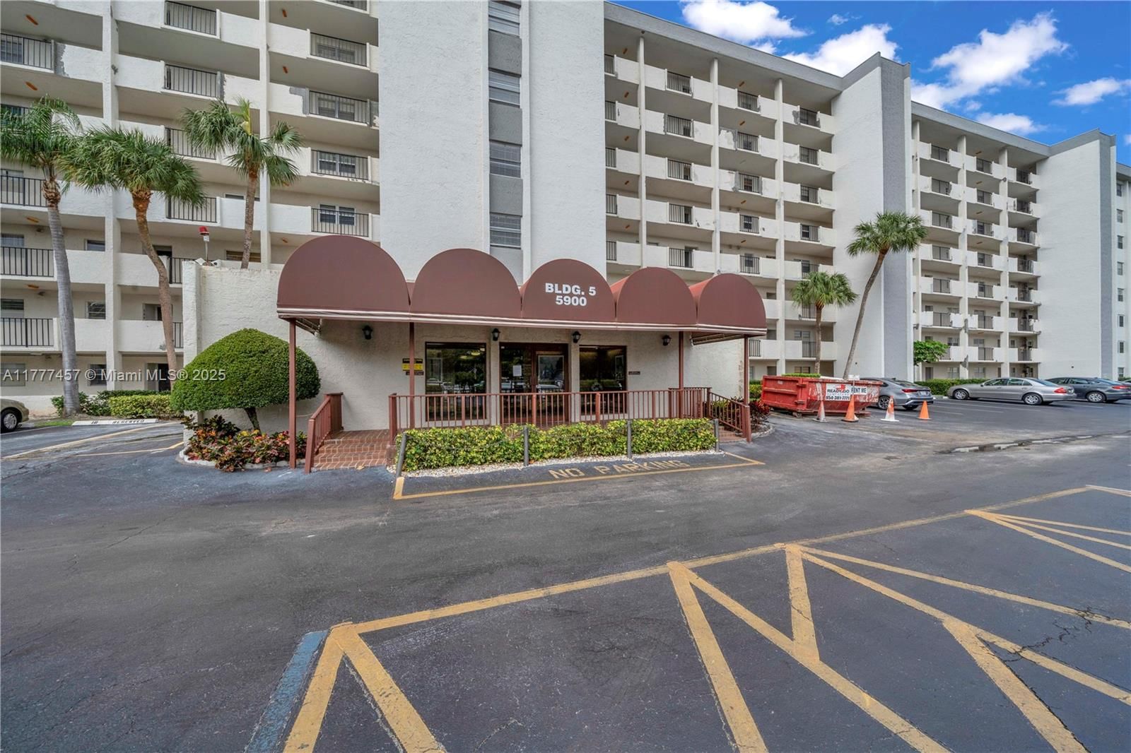 Real estate property located at 5900 44th St #406, Broward, Greens Of Inverrary Phase, Lauderhill, FL
