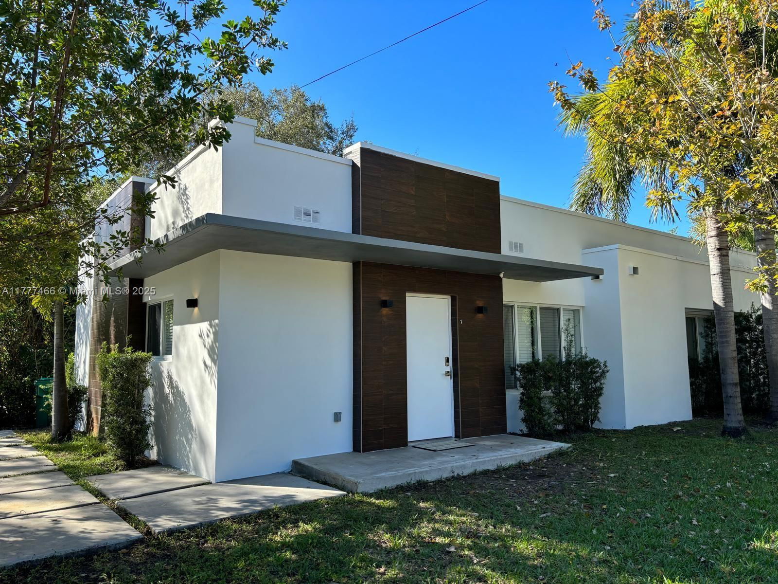 Real estate property located at 9634 2nd Ave, Miami-dade, Pinewood Park Pl Amd 2nd, Miami, FL