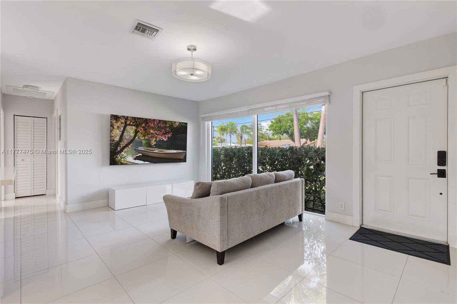 Real estate property located at 1700 23rd Ave, Broward, Flamingo Park Sec, Fort Lauderdale, FL