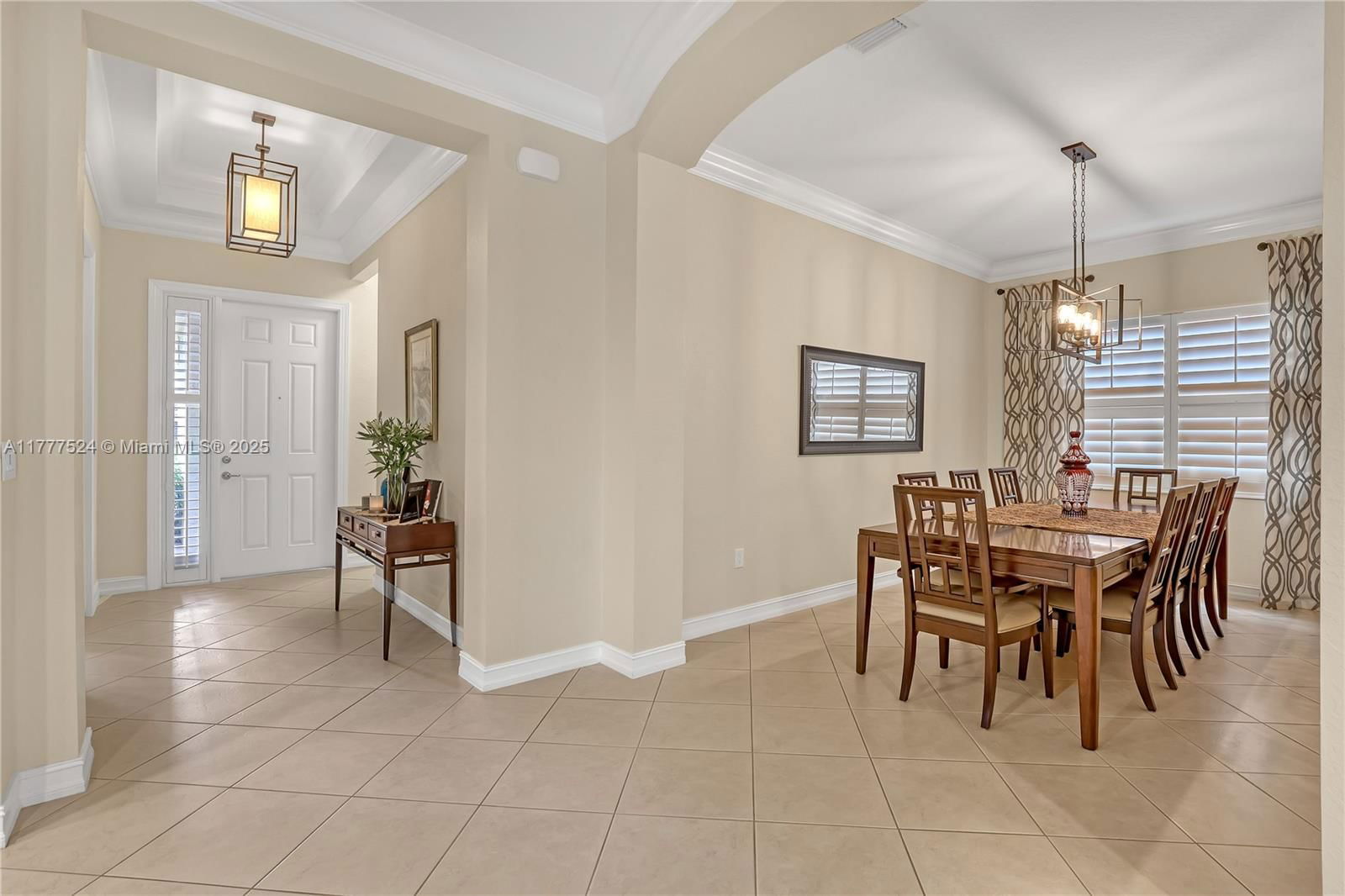 Real estate property located at 8420 Calabria Lakes Dr, Palm Beach, Trails At Canyon 1, Boynton Beach, FL