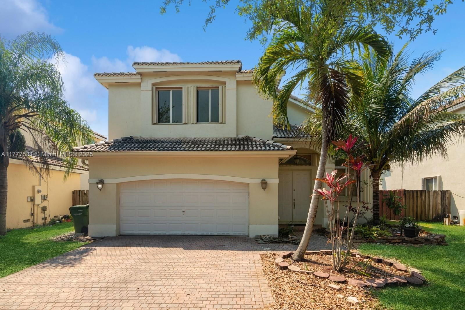 Real estate property located at 2016 19th St, Miami-dade, Shores At Keys Gate, Homestead, FL