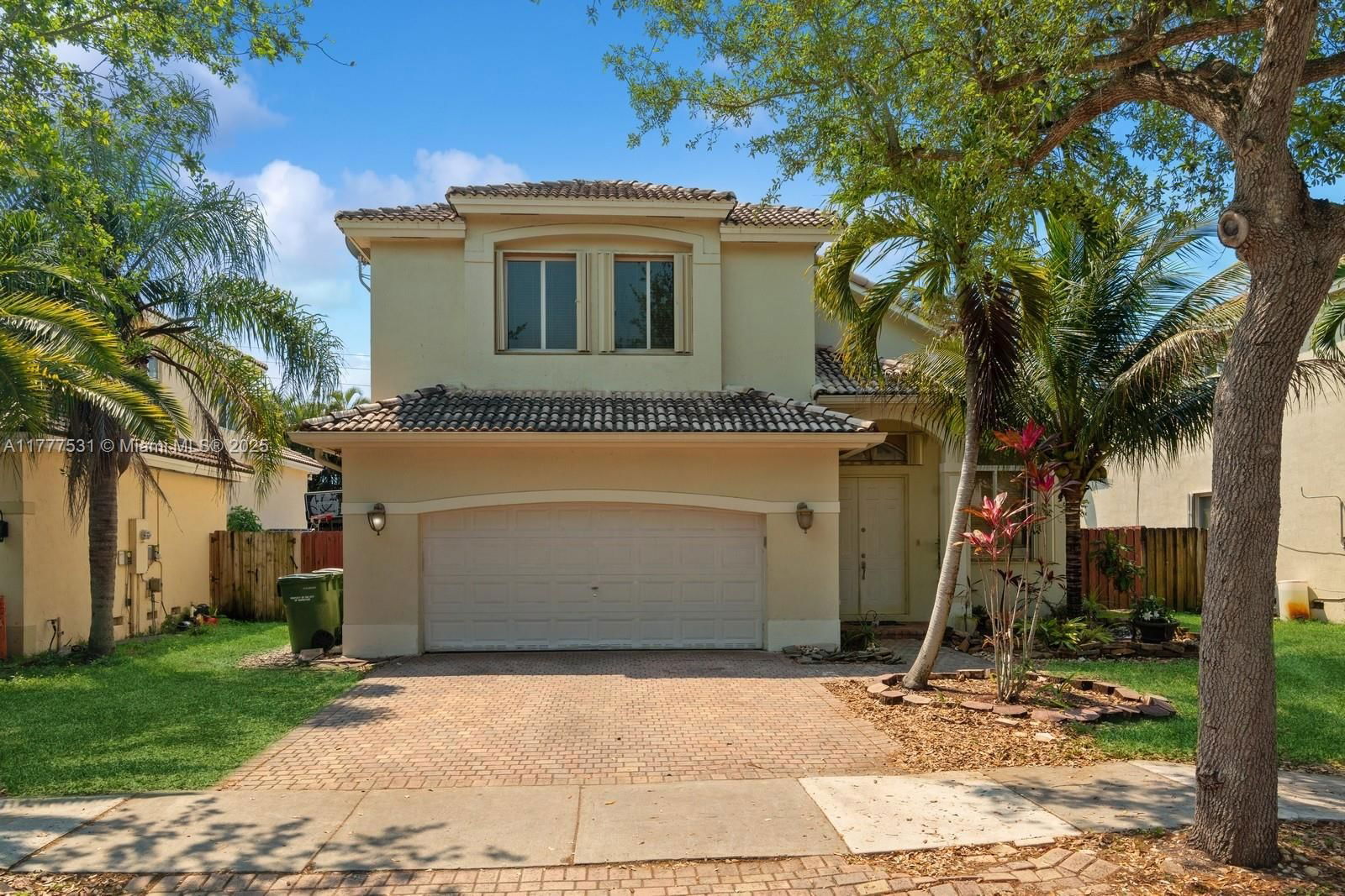 Real estate property located at 2016 19th St, Miami-dade, Shores At Keys Gate, Homestead, FL