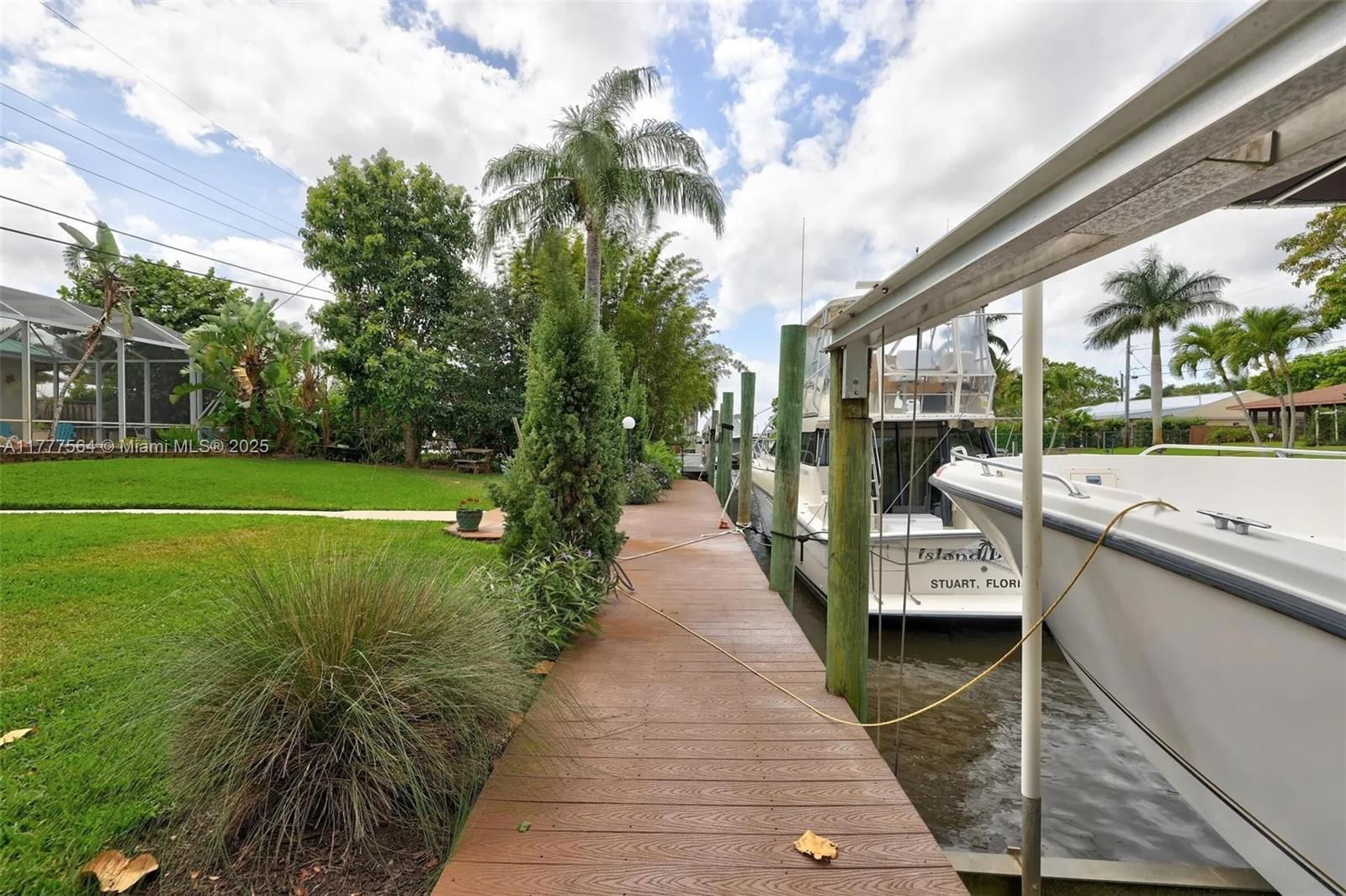 Real estate property located at 516 South Carolina Dr, Martin, Palmetto Harbor, Stuart, FL