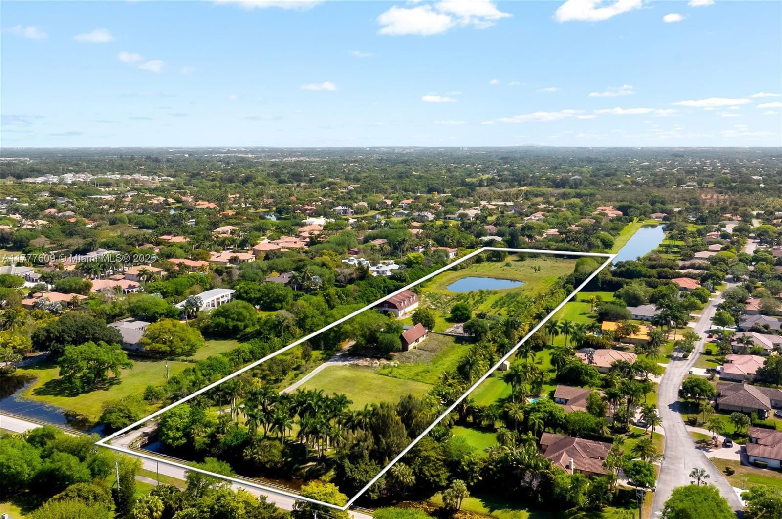 Real estate property located at 3450 130th Ave, Broward, Fla Fruit Lands Co Sub No, Davie, FL