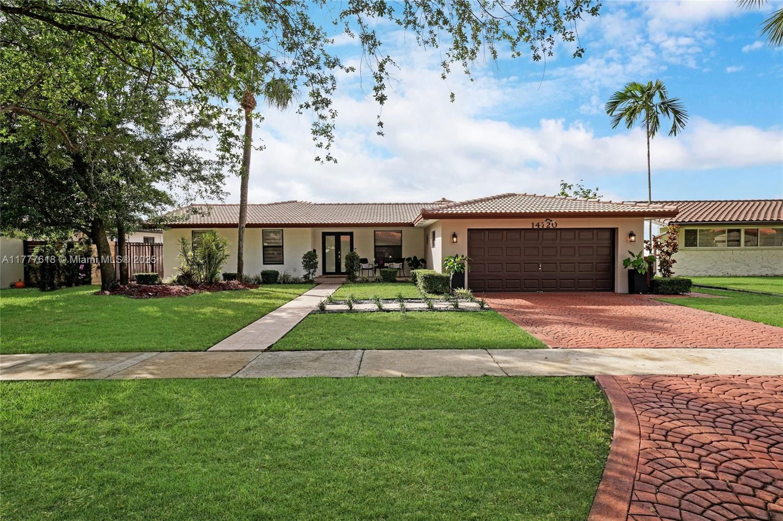 Real estate property located at 14720 Dade Pine Ave, Miami-dade, Miami Lakes Lake Martha S, Miami Lakes, FL