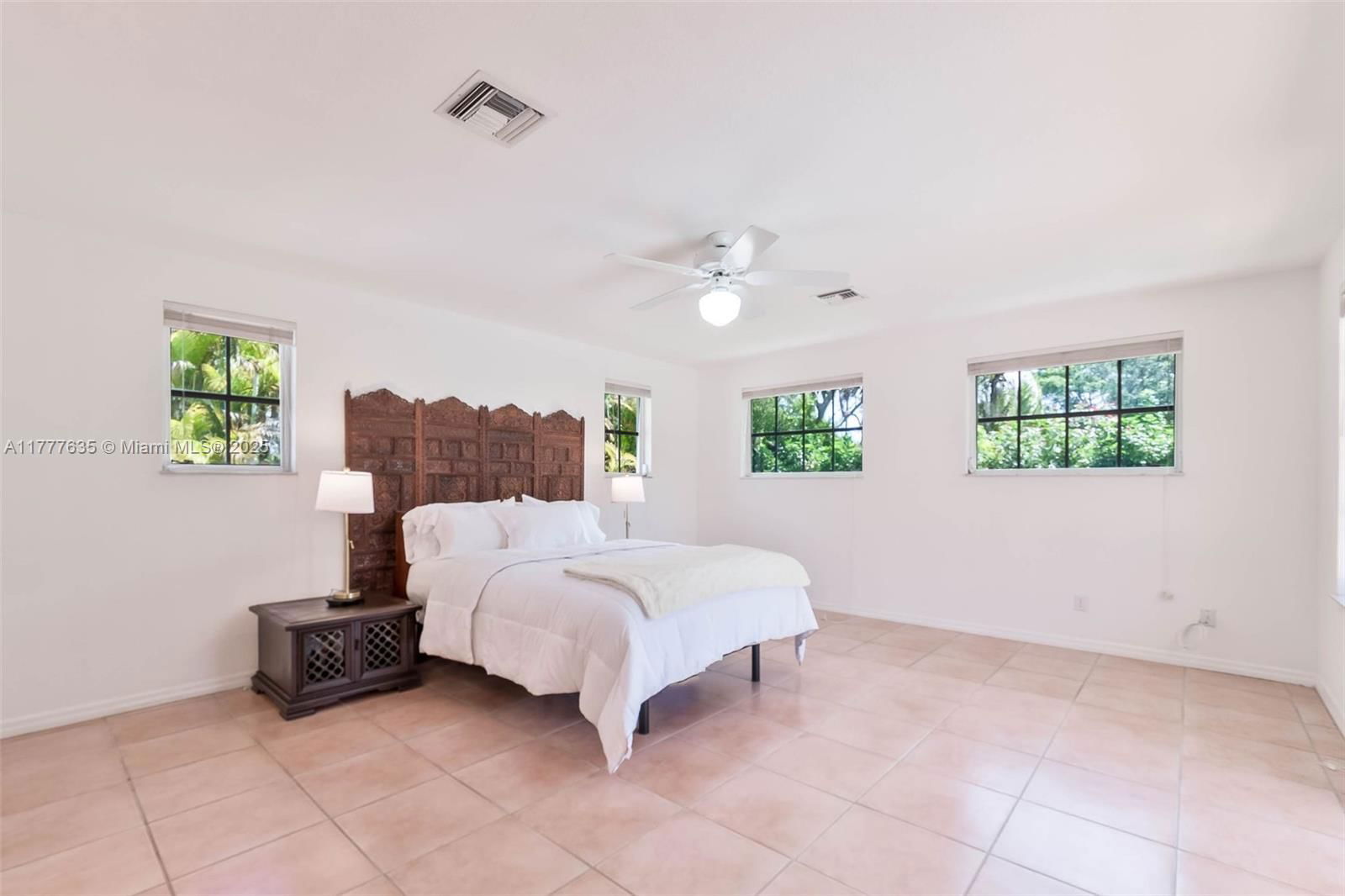 Real estate property located at 13925 74th Ave, Miami-dade, Pine Mnr Ests, Palmetto Bay, FL