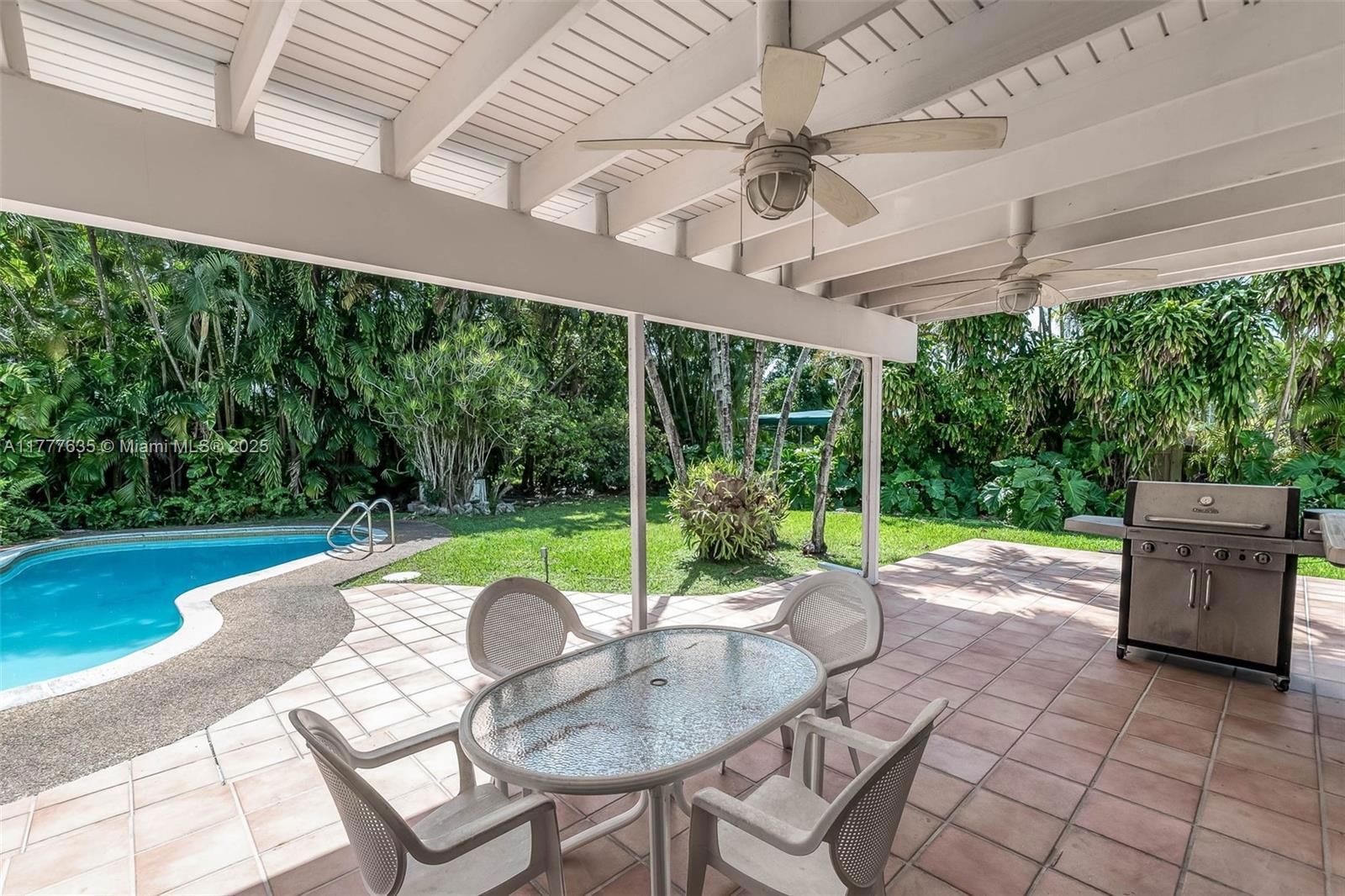 Real estate property located at 13925 74th Ave, Miami-dade, Pine Mnr Ests, Palmetto Bay, FL