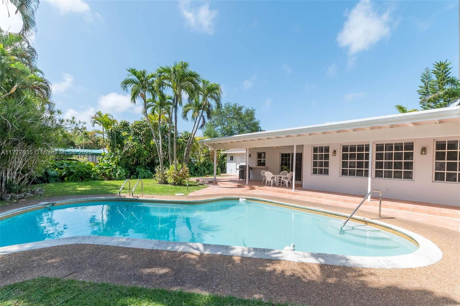 Real estate property located at 13925 74th Ave, Miami-dade, Pine Mnr Ests, Palmetto Bay, FL