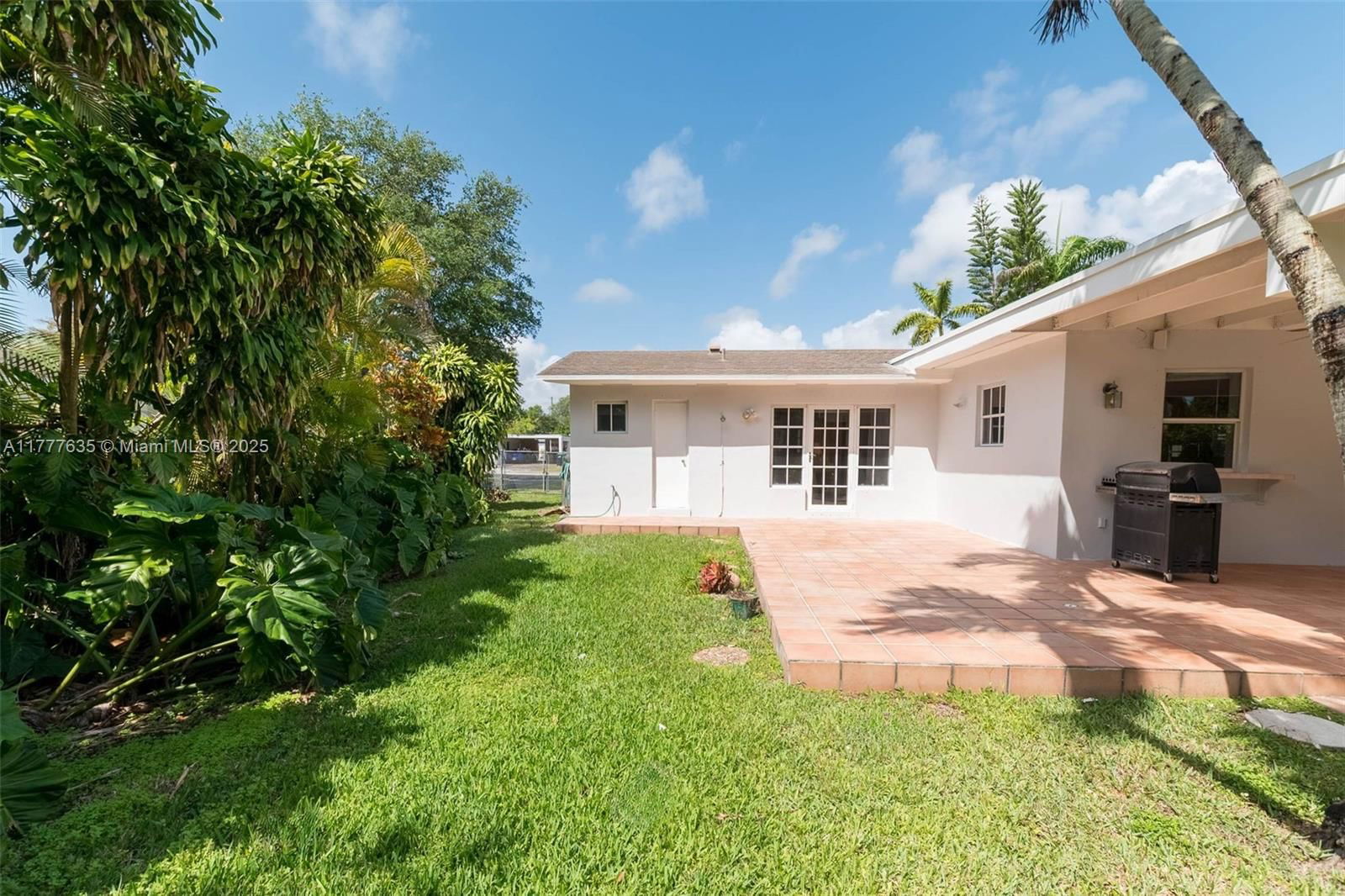 Real estate property located at 13925 74th Ave, Miami-dade, Pine Mnr Ests, Palmetto Bay, FL