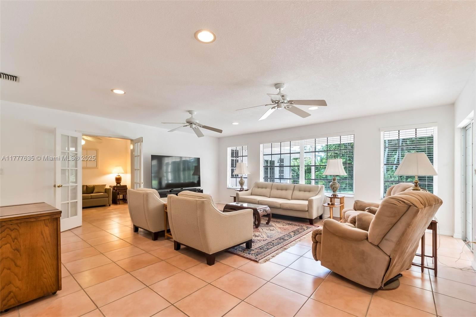 Real estate property located at 13925 74th Ave, Miami-dade, Pine Mnr Ests, Palmetto Bay, FL