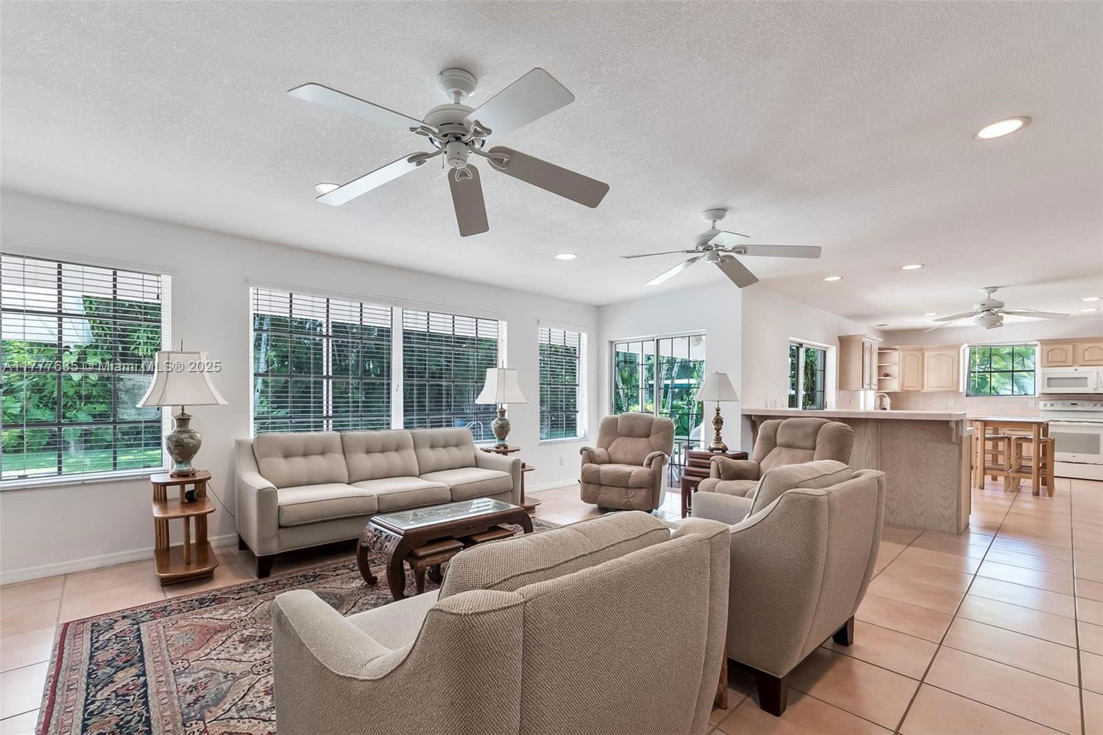 Real estate property located at 13925 74th Ave, Miami-dade, Pine Mnr Ests, Palmetto Bay, FL